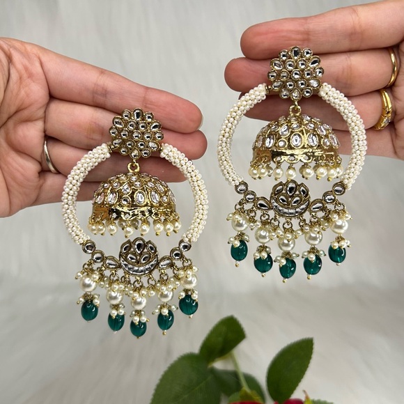 Premium Gold With Green Pearls 2 in 1 Pachi Kundan Jhumka Earrings - Picture 5 of 6